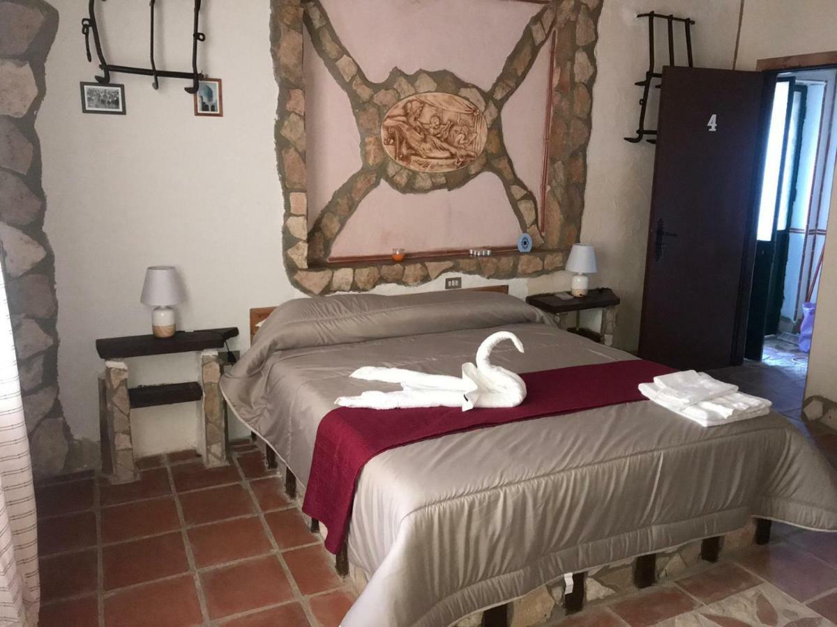 Agriturismo Villa Assunta Santa Caterina Villarmosa エクステリア 写真